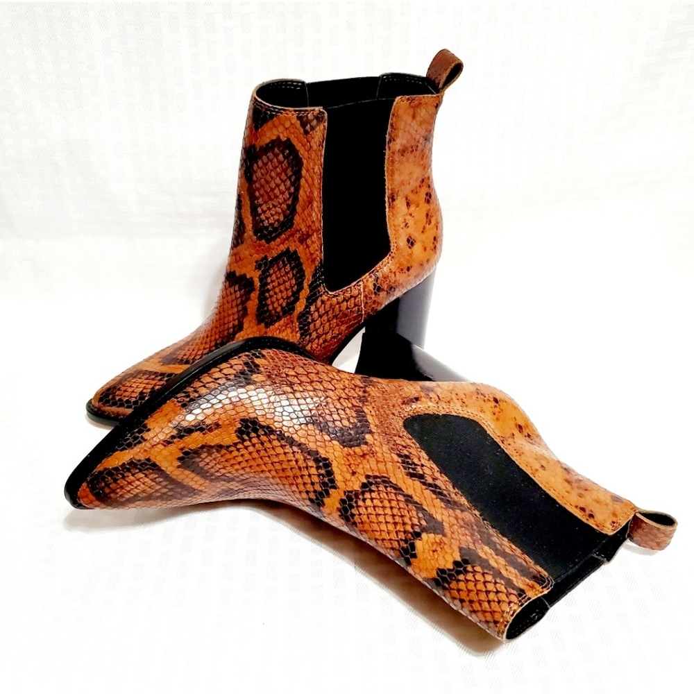 Vince Camuto Ellea Caramel Pull On Pointed Toe Block Heeled Ankle Boots  Size 7M - Picture 5 of 16
